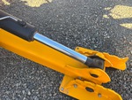 Hydraulics with Outrigger Cylinders