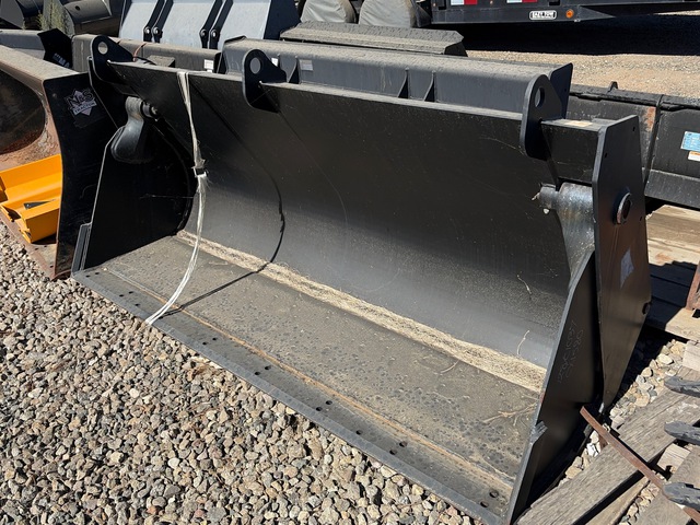 JCB 128/C1037 88 in Multipurpose Backhoe Loader Bucket