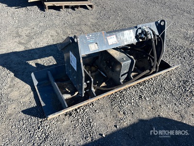 2025 Landhonor VPC-11-72W 72 in Skid Steer Plate Compactor