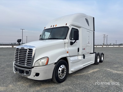 2018 Freightliner Cascadia 125 6x4 T/A Sleeper Truck Tractor