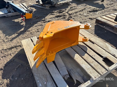 2026 GIYI 12 in Digging Excavator Bucket - Fits Cat 305 (Unused)