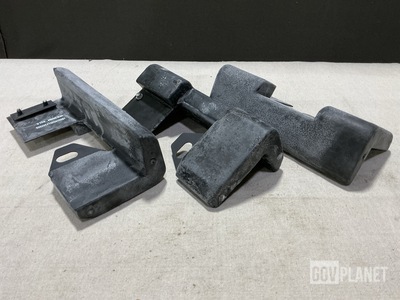 (126) Basic Rubber & Plastics 12342955 Cushioning Pads