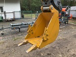 Specialty with Backhoe / Excavator Bucket Condition