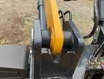 Chassis with Chassis to Arm Pins