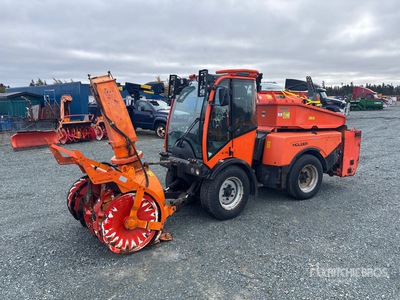 2021 Holder S75 Municipal Tractor