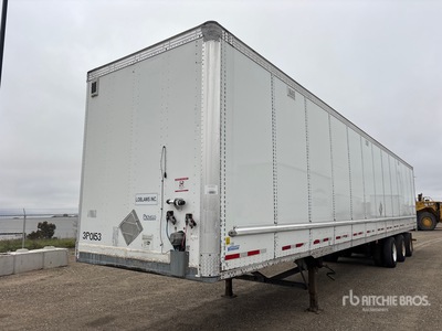 2012 Vanguard 53 ft x 102 in Tri/A Van Trailer