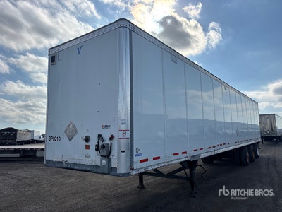 2013 Vanguard 53 ft x 102 in Tri/A Gesloten aanhangwagen