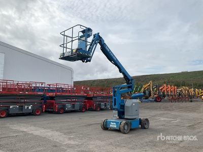 2007 Genie Z34/22N 2WD Electric Articulating Boom Lift