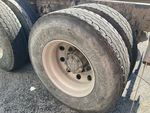 4 Underbody - Truck with 