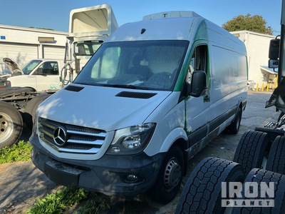 2015 Mercedes-Benz Sprinter 4x2 Refrigerated Truck