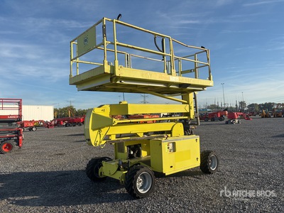 2014 MEC 2684RT Diesel Scissor Lift