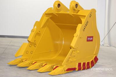 Teran BKT32042HD 42 in Excavator Bucket (Unused)