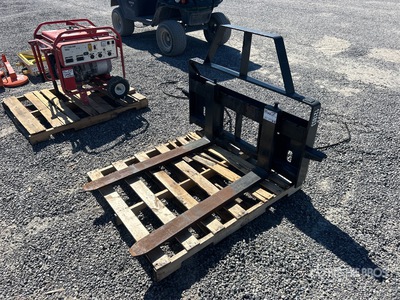Star 110EC-ITA 42 in Skid Steer Forks