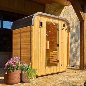 Lennon 2504653-V 78.31-in H x 53.13-in W x 69.5-in D 4-person Wood Electric Sauna Divers  (Unused)