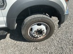 Underbody with Right Steer Tire