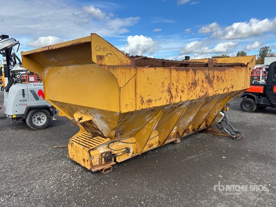 Coté 14 Ft Salt Spreader Body