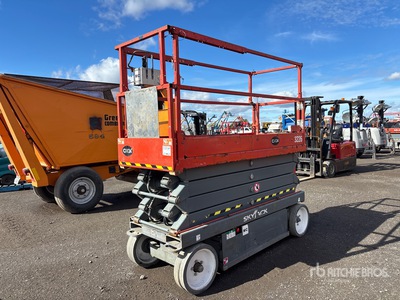 2017 Skyjack SJ3226 Electric Scissor Lift