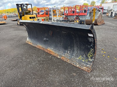Craig 11 ft Hydraulic Reversing Snow Pusher - Fits Wheel Loader