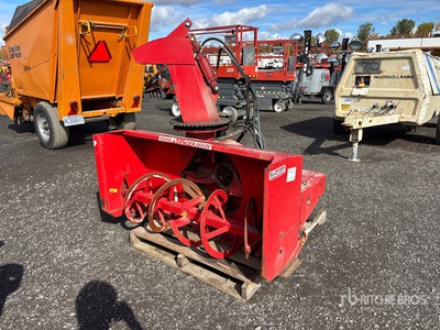 1995 Pronovost P540 4 ft 6 in Snow Blower