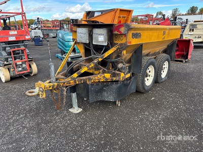 2010 Colpron 2250 T/A Salt Spreader