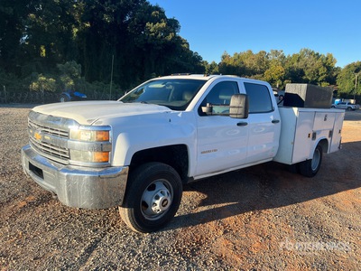 2016 Chevrolet Silverado 3500HD 4x4 Crew Cab Utility Truck