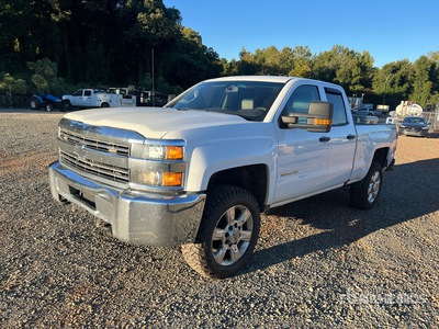 2016 Chevrolet Silverado 2500HD 4x4 Crew Cab Pick Up