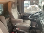 Cab with Seats/armrests