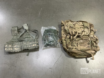(9) Three Round Pouches, (8) MOLLE 4000 Rucksacks & Assorted Items