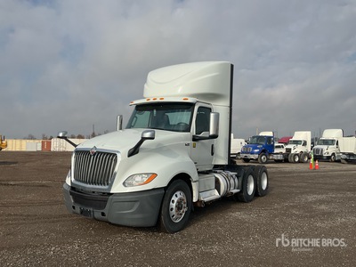 2020 International LT625 6x4 Cabina per trattore stradale