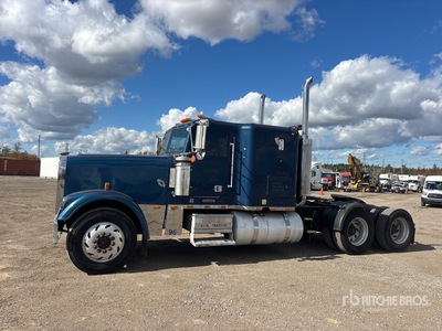 1996 Freightliner FLD120 6x4 Ciągnik siodłowy T/A z kabiną sypialną
