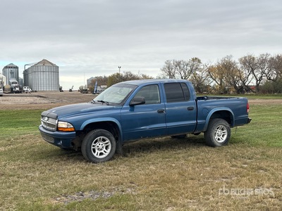 2004 Dodge Dakota 4x4 Extended Cab V8 Quad Pick Up