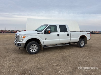 2014 Ford F-350 4x4 Crew Cab Pickup