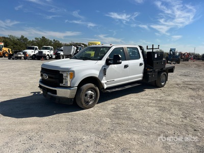 2017 Ford F-350 XL 4x4 Crew Cab Camión Caja Abierta