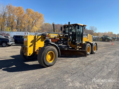 2014 John Deere 772GP AWD Motor Grader