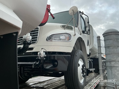 2022 Freightliner M2 106 4500 gal 4x2 Ciężarówka na wodę