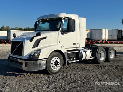 2015 Volvo VNL300 6x4 Day Cab Truck Tractor