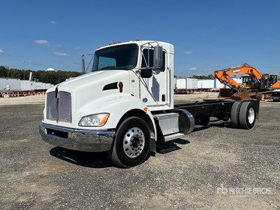 2020 Kenworth T270 4x2 Cabina y chasis