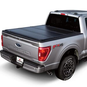 Leer HF350M 3-Panel Folding Tonneau Cover (Unused)