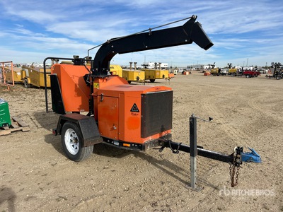 2015 Bearcat CH611DH Tow-Behind Wood Chipper