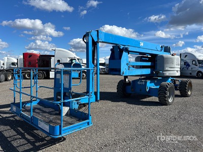 2011 Genie Z-60/34 4WD Gasoline Articulating Boom Lift