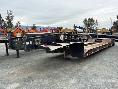 2015 Witzco Challenger RG50 Tri/A Lowboy Trailer