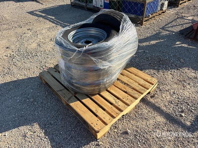 Quantity of (4) ST205RADTQMS155MT 205x75R15 Reifen