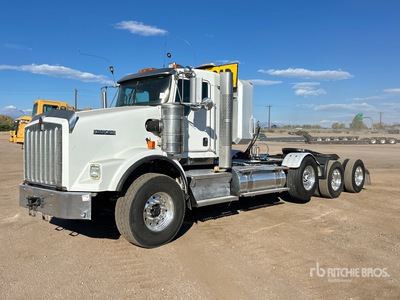 2013 Kenworth T800 8x4 Heavy Haul Cabina per trattore stradale 3 assi