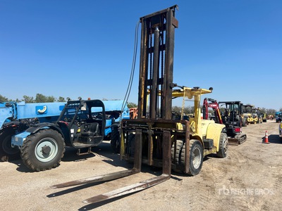 Hyster H200ES Pneumatic Tire Forklift (Inoperable)