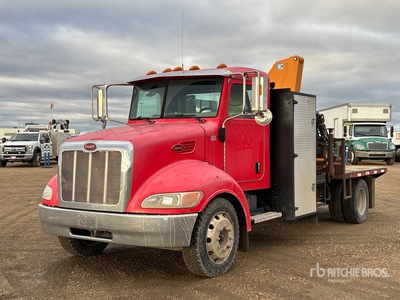 2007 Effer 75 Knuckle Boom on 2008 Peterbilt 325 4x2 شاحنة رافعة