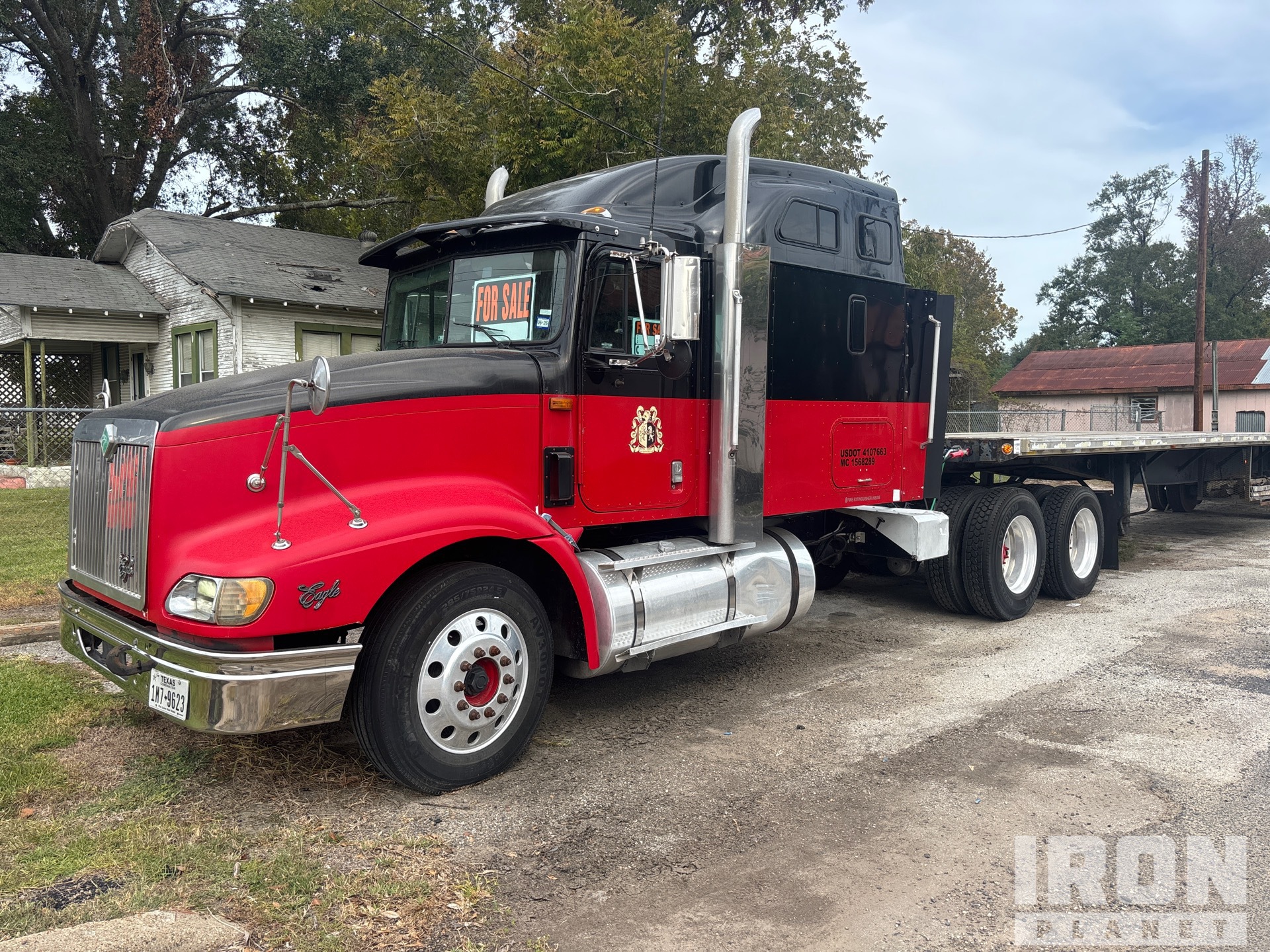 1999 International 9000 6x4 Tracteur routier couchette