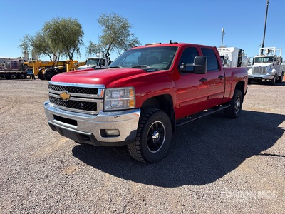 2013 Chevrolet Silverado 2500HD Custom 4x4 Crew Cab Pickup