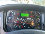 Cab with Feux d'avertissement du moteur