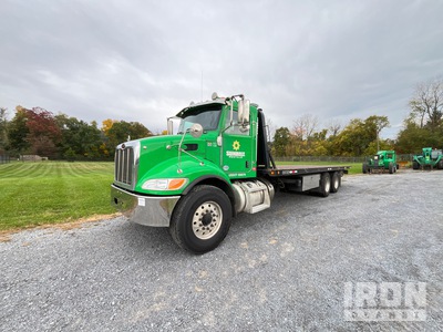 2018 Peterbilt 348 6x4 Rollback Truck