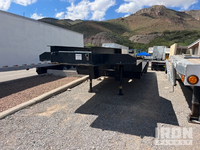 1975 Hyster C25TA 27 ft T/A Step Deck Trailer
